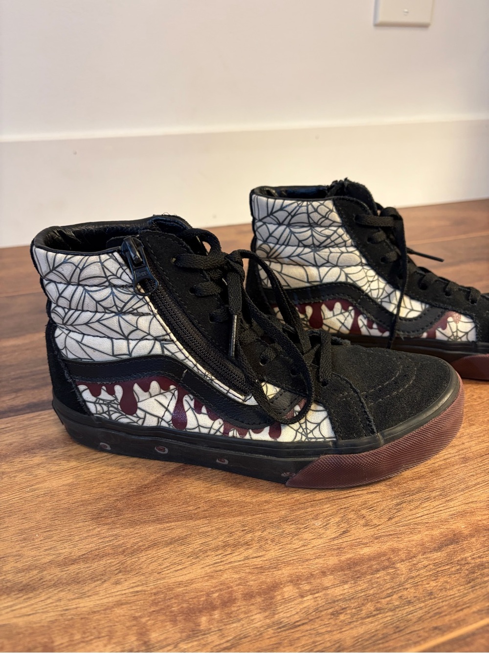 Vans Kids GLOW-IN-THE-DARK High-Top Sneakers in Black, White & Burgundy Drip